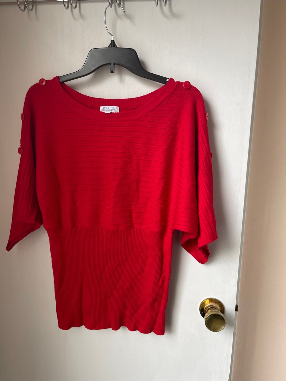 Joseph A Bright Red Ribbed Short-Sleeve Knit Top with Shoulder Buttons size S